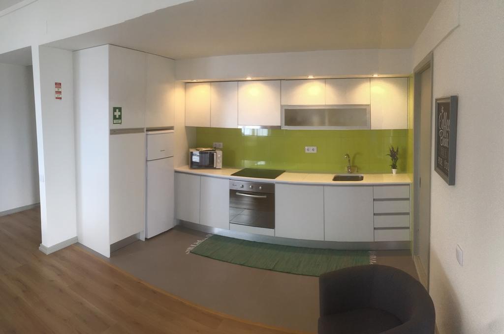 Apartamentos Solmar 15º Ponta Delgada Kültér fotó