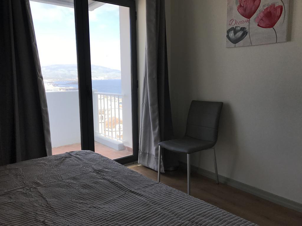 Apartamentos Solmar 15º Ponta Delgada Kültér fotó