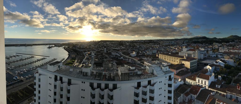 Apartamentos Solmar 15º Ponta Delgada Kültér fotó