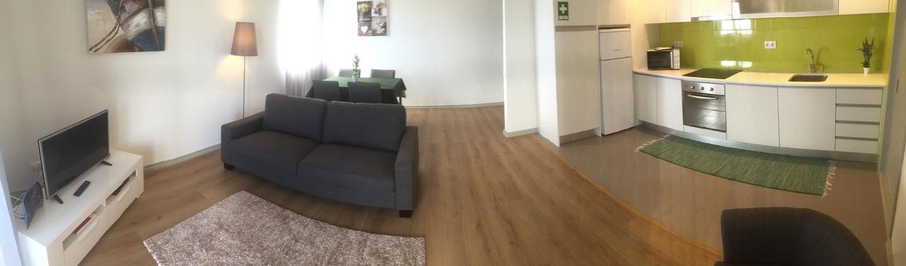 Apartamentos Solmar 15º Ponta Delgada Kültér fotó