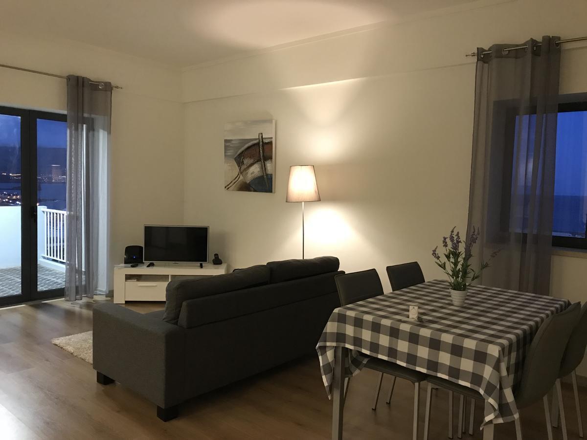 Apartamentos Solmar 15º Ponta Delgada Kültér fotó