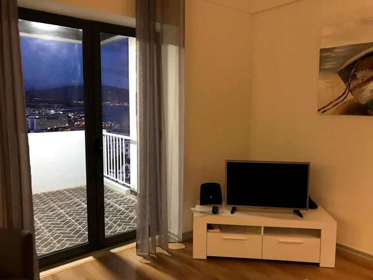 Apartamentos Solmar 15º Ponta Delgada Kültér fotó